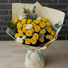 Букет цветов из:  Розы в Зверево