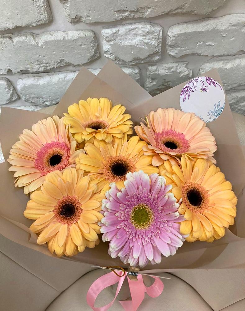 Букет цветов из: Герберы в Зверево