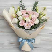 Букет цветов из:  Лизиантусы в Зверево