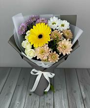 Букет цветов из:  Розы, Герберы и Хризантемы в Зверево