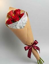 Букет цветов из:  Розы в Зверево