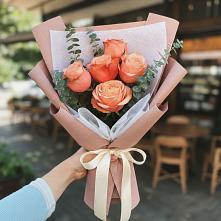 Букет цветов из:  Розы #REPLACE_PRED# Зверево