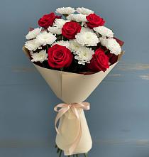 Букет цветов из:  Розы и Хризантемы в Зверево