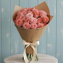 Букет цветов из:  Розы в Зверево
