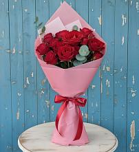 Букет цветов из:  Розы в Зверево