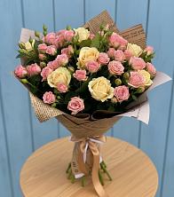 Букет цветов из:  Розы в Зверево