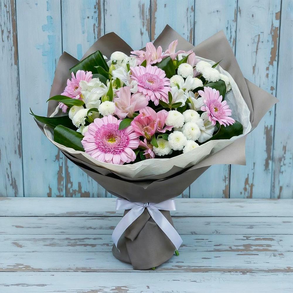 Букет цветов из: Герберы, Альстромерии и Хризантемы в Зверево