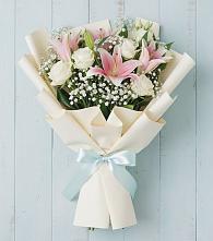 Букет цветов из:  Лилии в Зверево