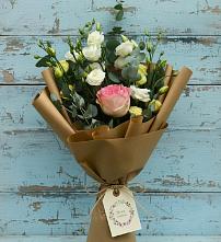 Букет цветов из:  Розы и Лизиантусы #REPLACE_PRED# Зверево